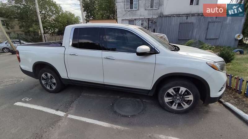 Honda Ridgeline (2017)