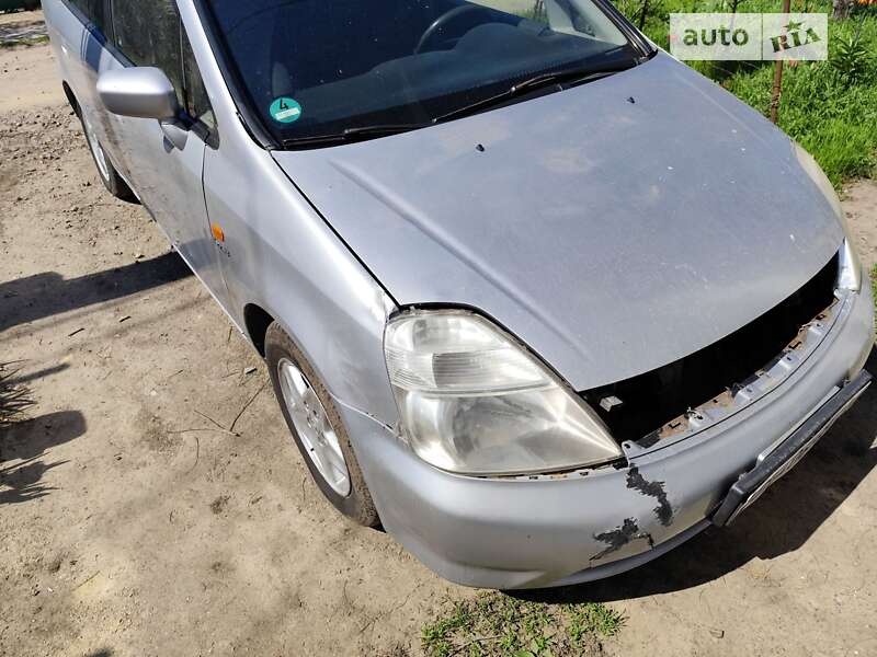 Honda Stream (2001)
