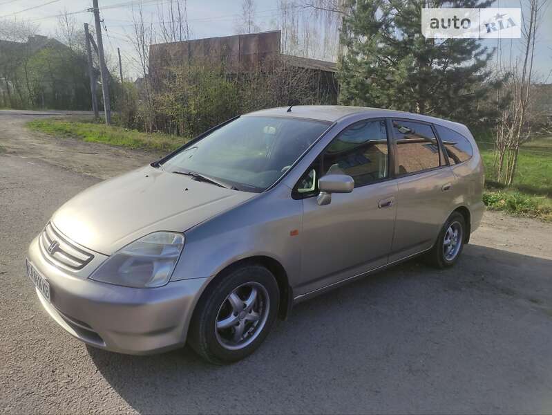 Honda Stream (2002)