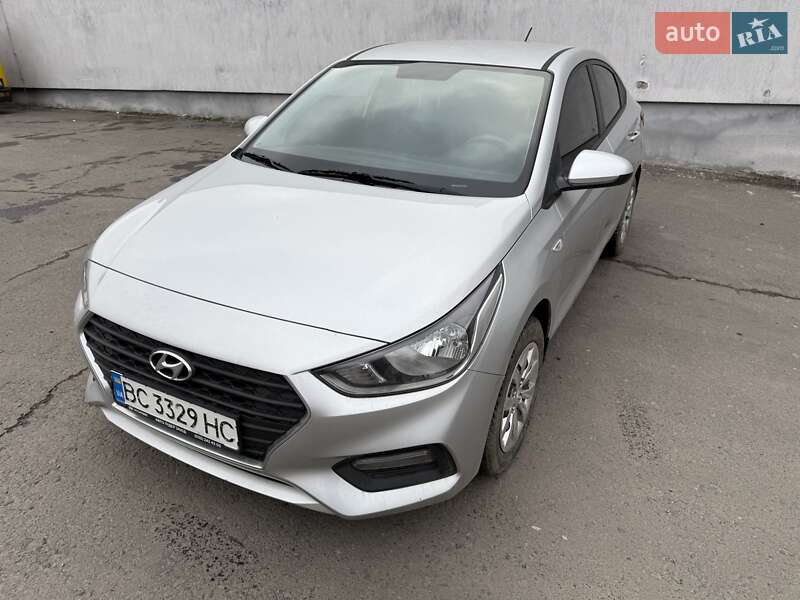 Hyundai Accent (2017)
