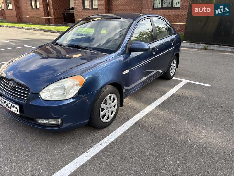 Hyundai Accent (2007)