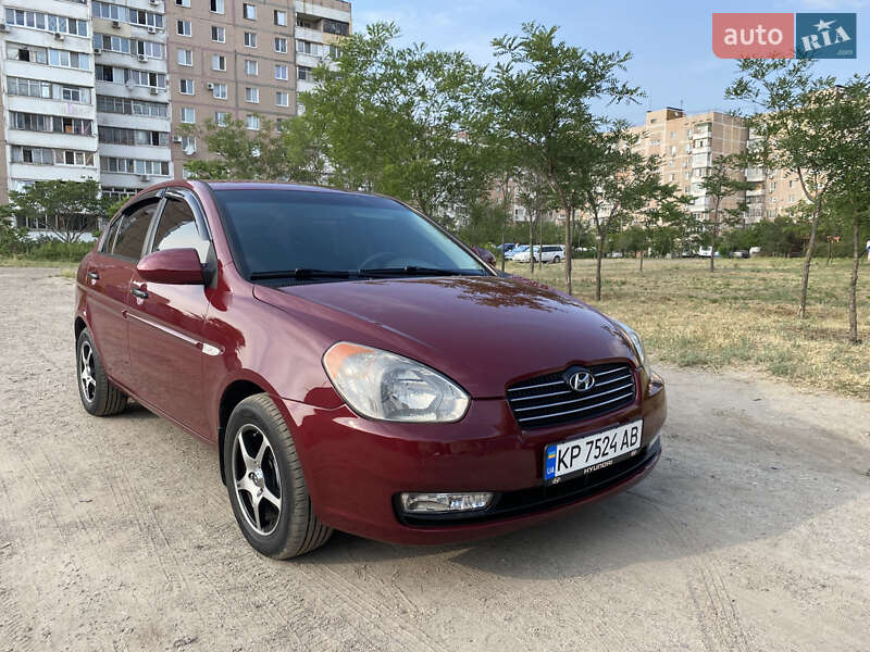 Hyundai Accent (2007)