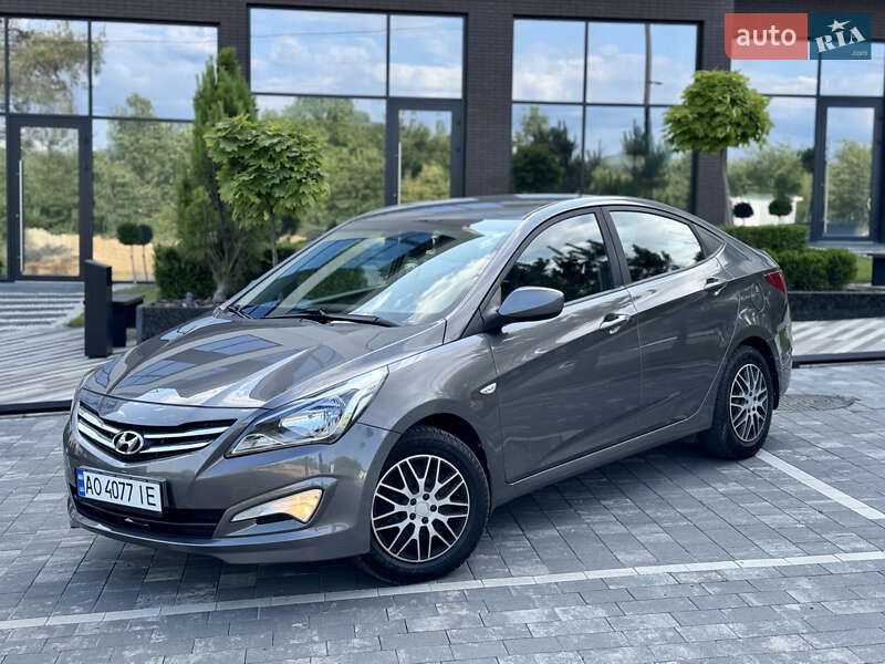 Hyundai Accent (2016)