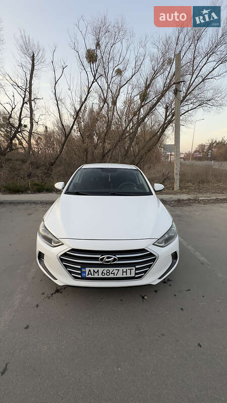 Hyundai Avante (2016)