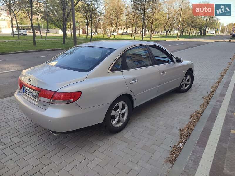 Hyundai Azera (2006)