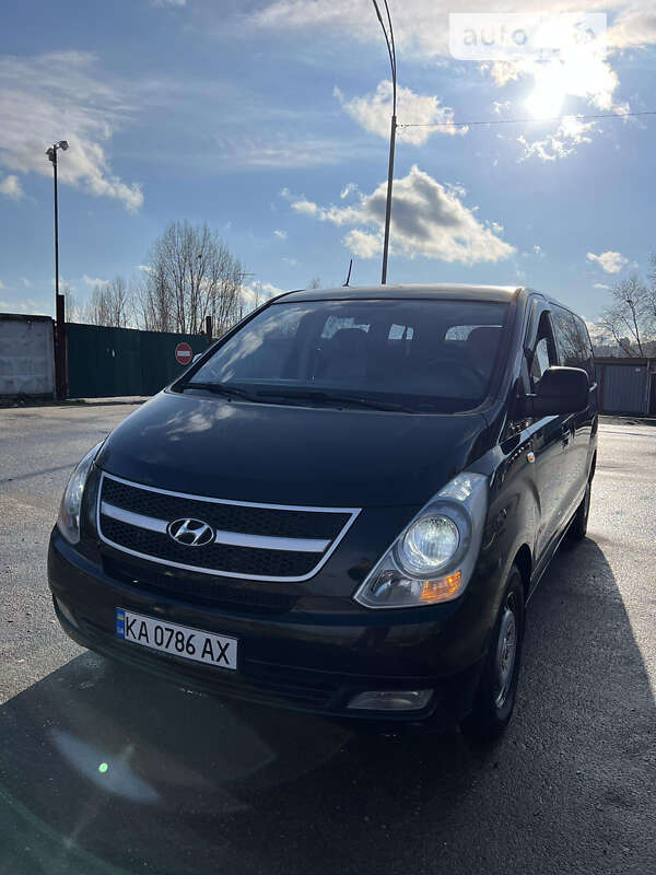 Hyundai H1d (2012)