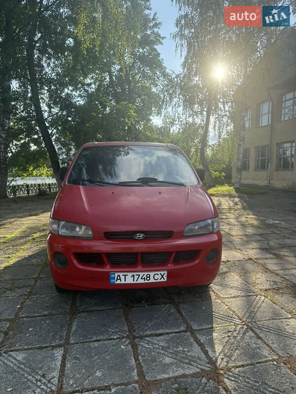 Hyundai H 200 (1998)