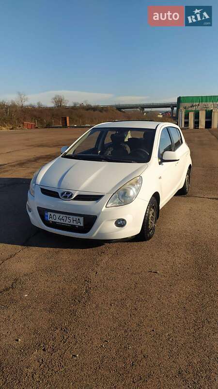 Hyundai I20 (2012)