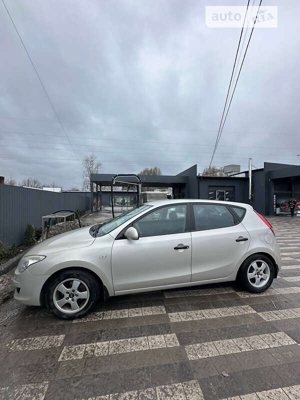Hyundai I30 (2008)