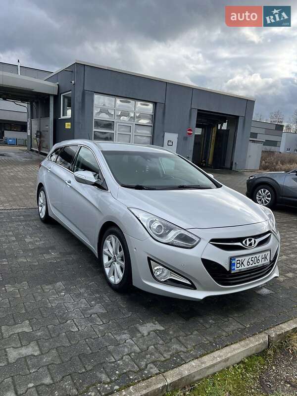 Hyundai I40 (2012)