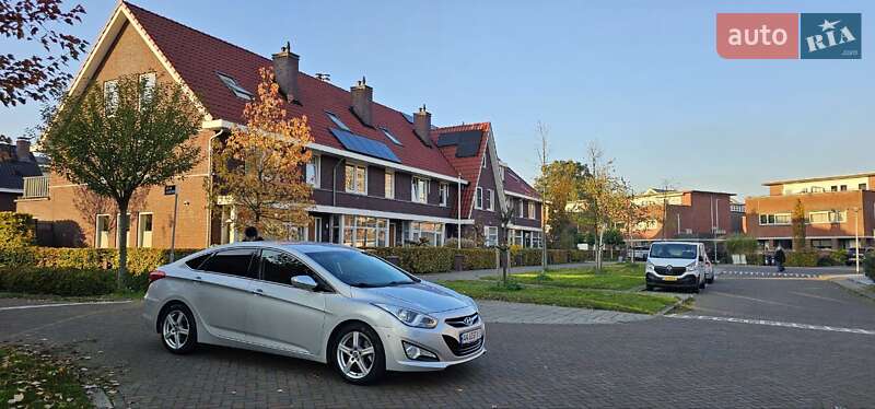 Hyundai I40 (2012)