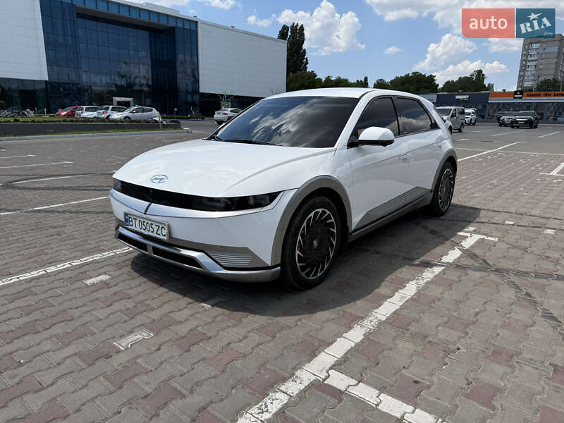 Hyundai Ioniq 5 (2023)
