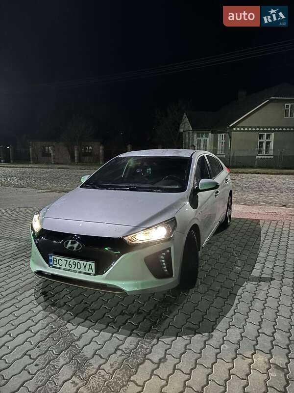 Hyundai Ioniq (2019)