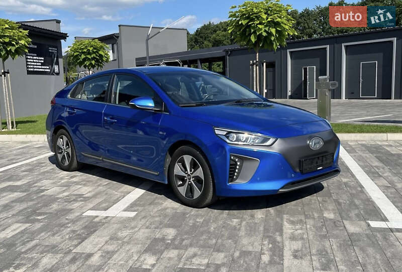 Hyundai Ioniq (2017)