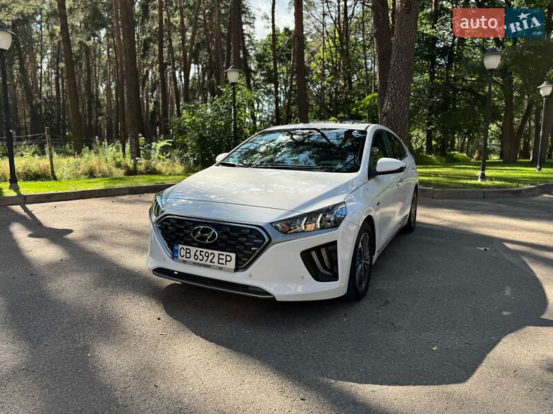 Hyundai Ioniq (2020)