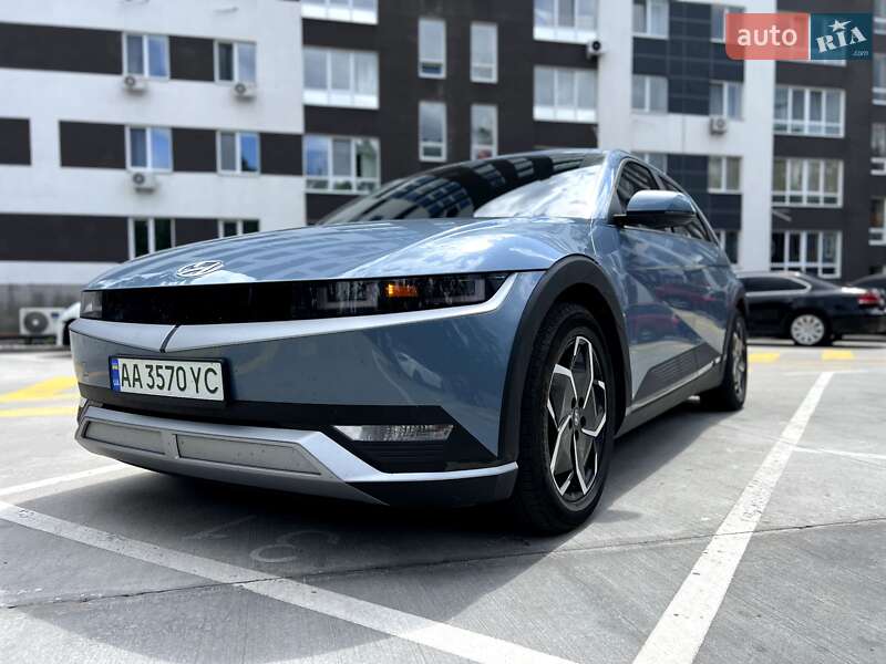 Hyundai Ioniq (2022)