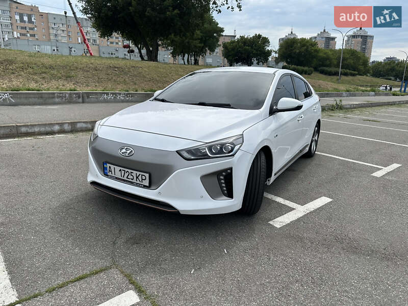 Hyundai Ioniq (2017)