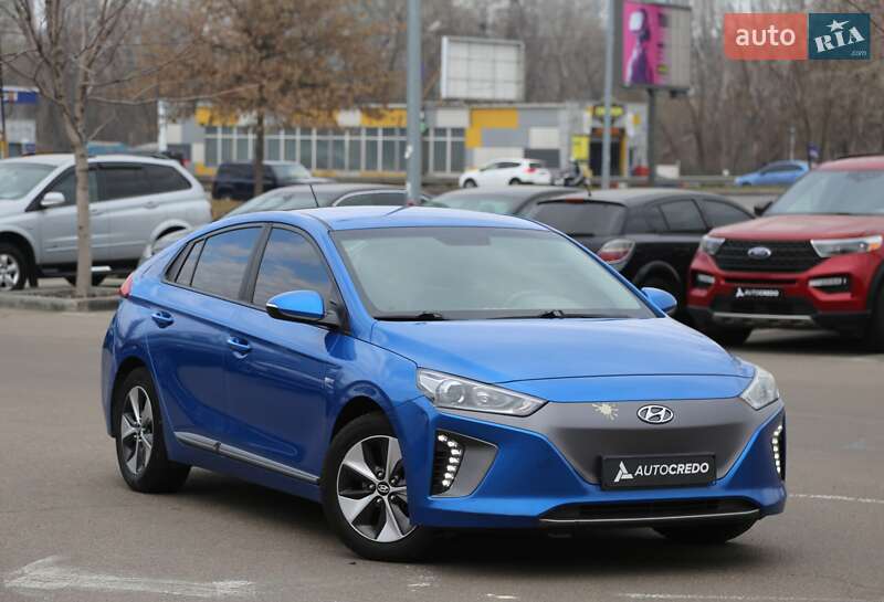 Hyundai Ioniq (2016)