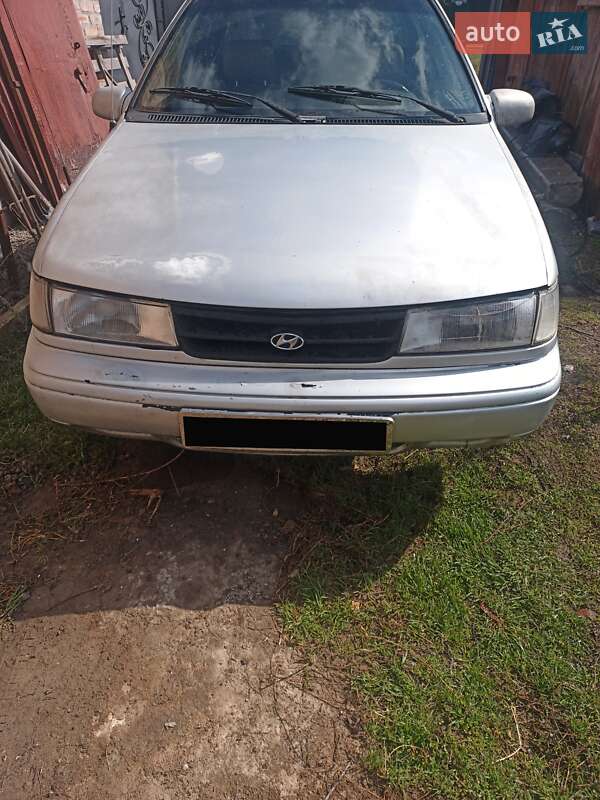 Hyundai Pony (1993)