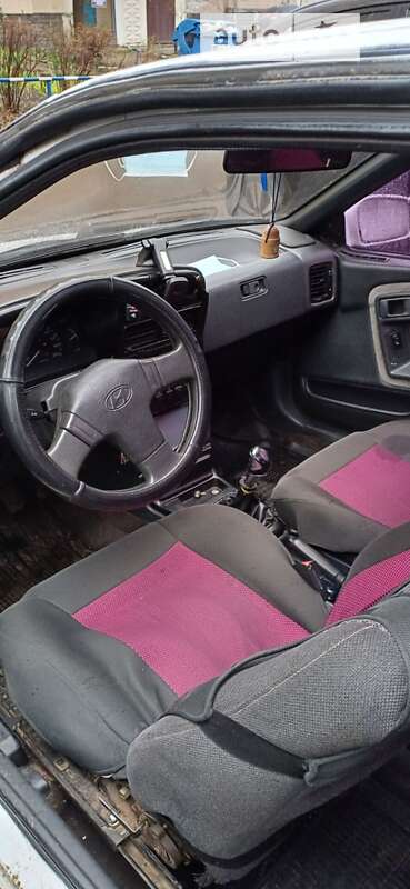 Hyundai S-coupe (1991)