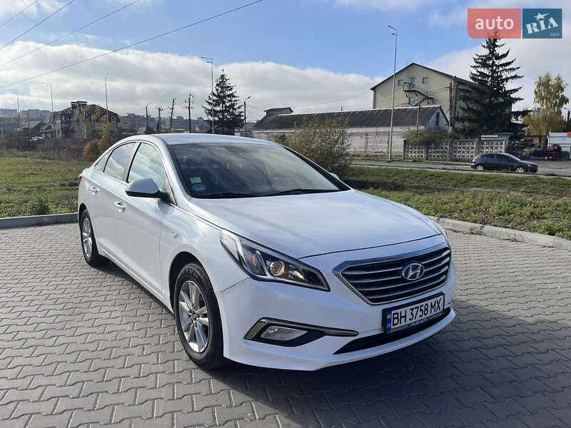 Hyundai Sonata lf (2016)