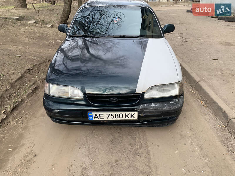 Hyundai Sonata (1995)
