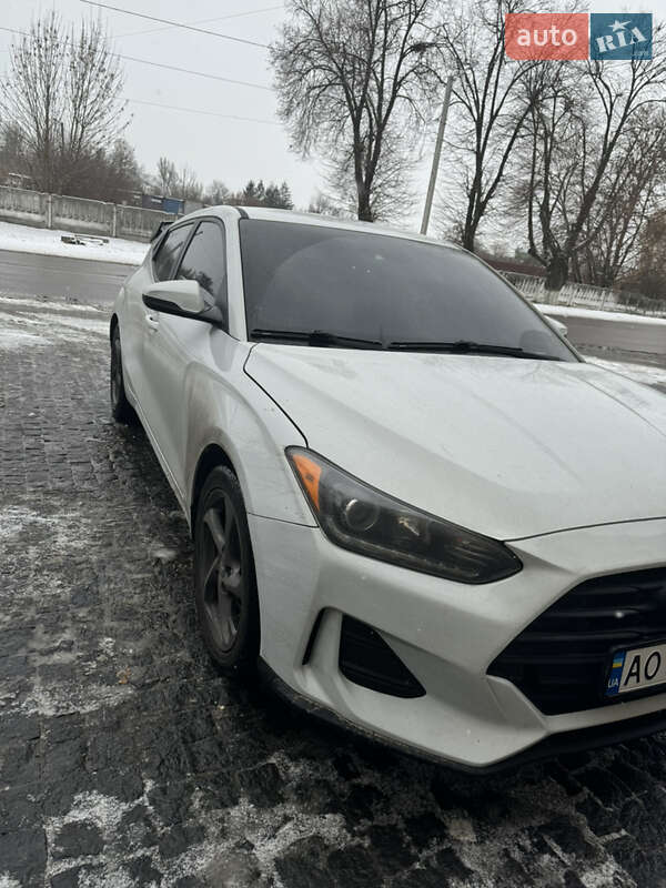 Hyundai Veloster (2018)