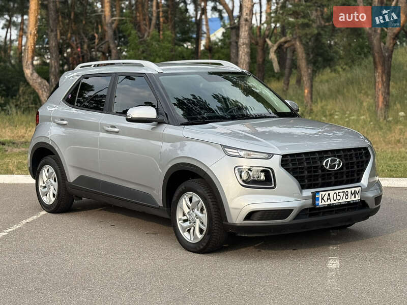 Hyundai Venue (2021)