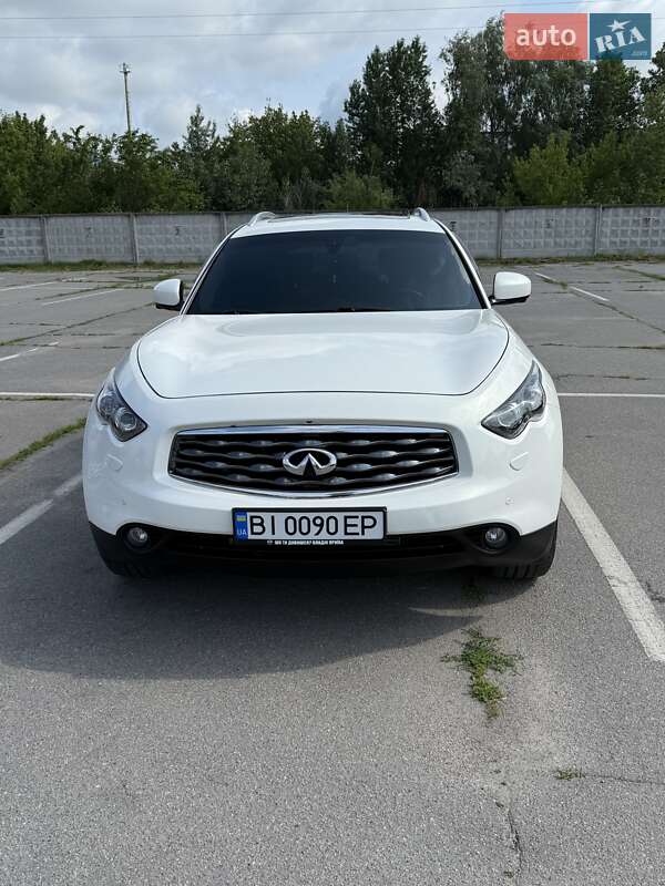 Infiniti Fx 30 (2011)