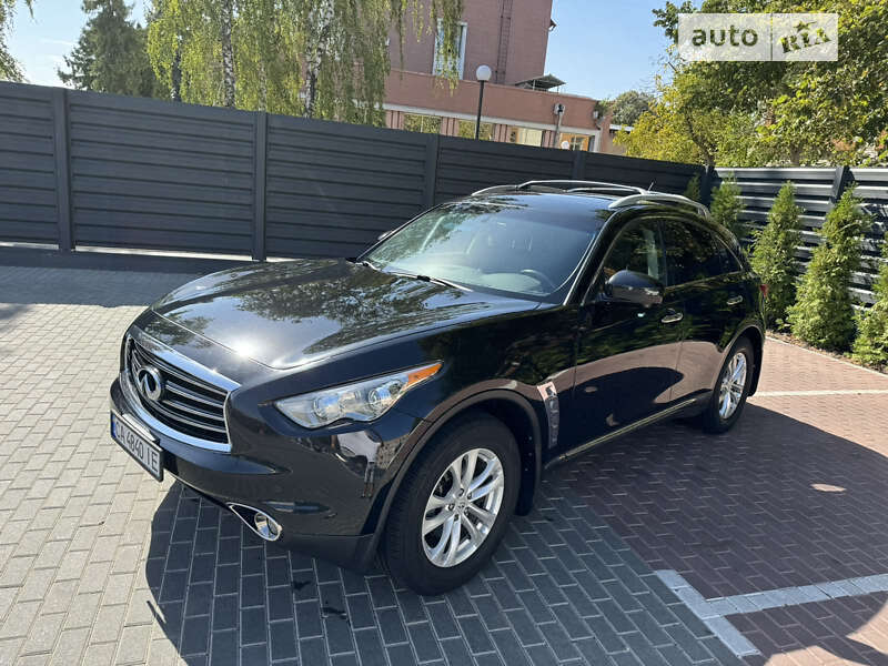 Infiniti Fx35 (2012)