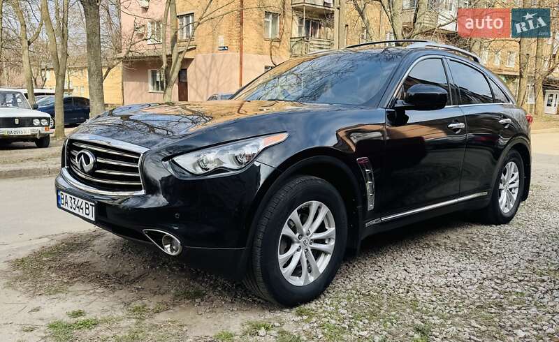 Infiniti Fx 35 (2012)