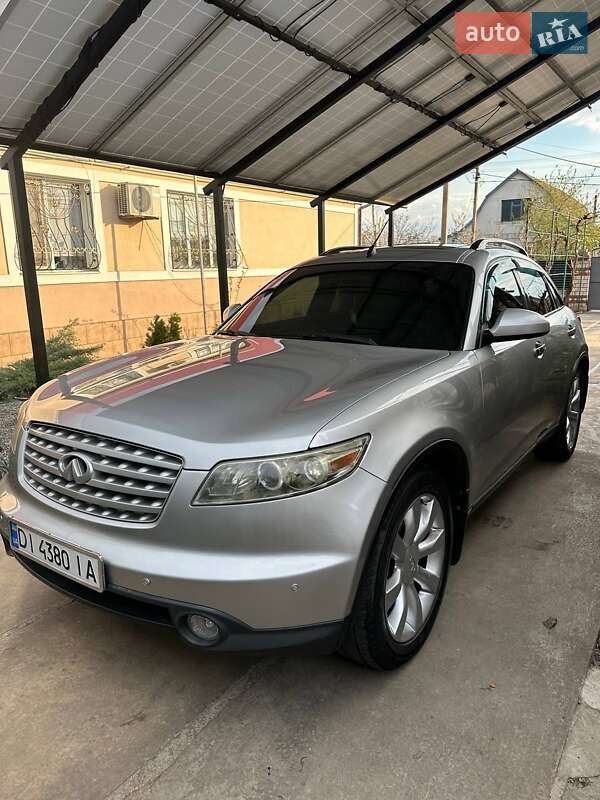 Infiniti Fx 35 (2002)