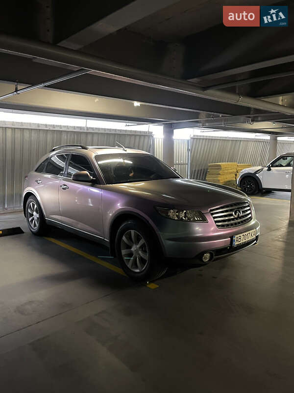 Infiniti Fx 35 (2004)