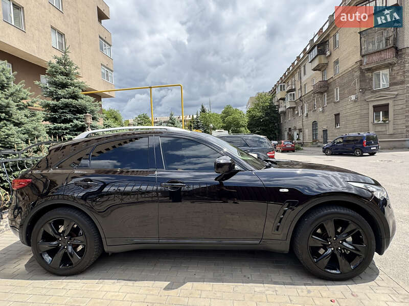 Infiniti Fx 37 (2011)