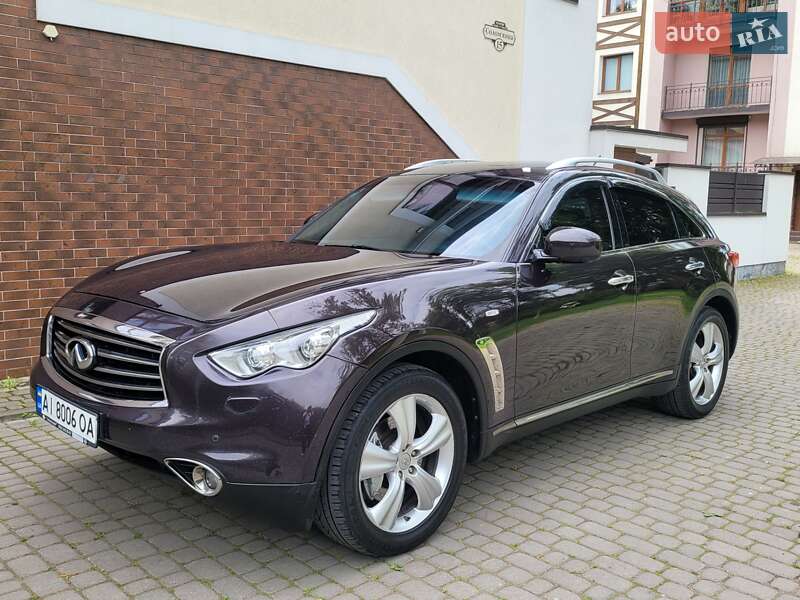 Infiniti Fx 37 (2010)