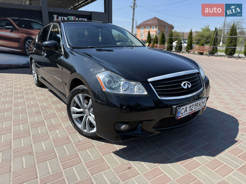 Infiniti M35 (2008)