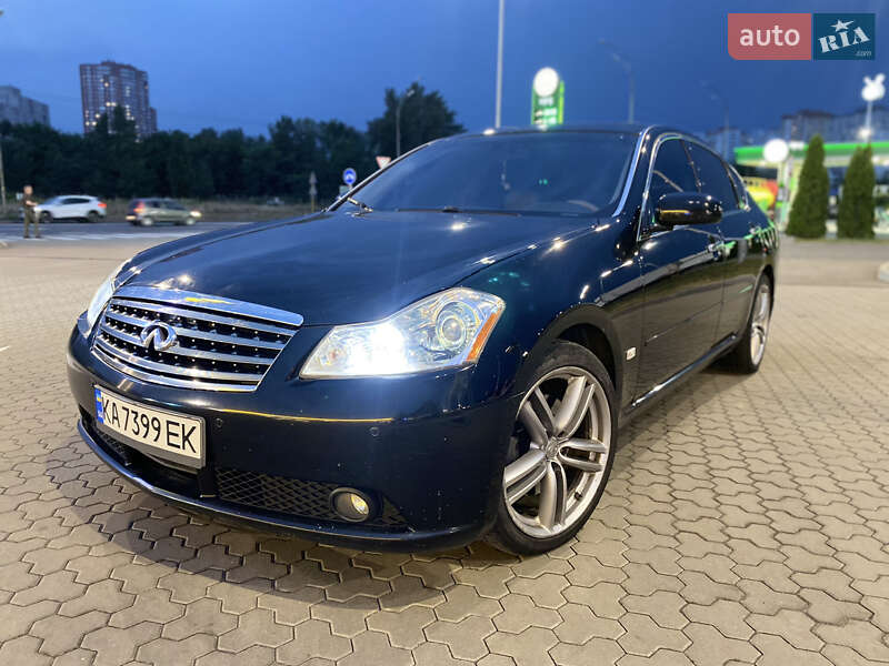 Infiniti M45 (2007)