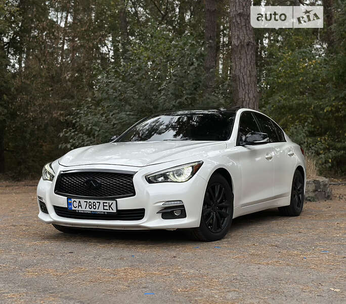 Infiniti Q50 (2016)