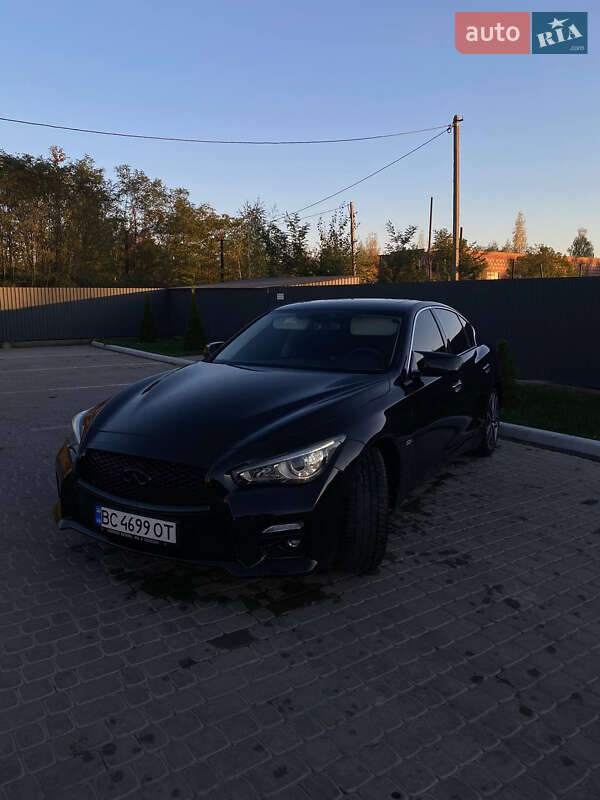 Infiniti Q50 (2015)