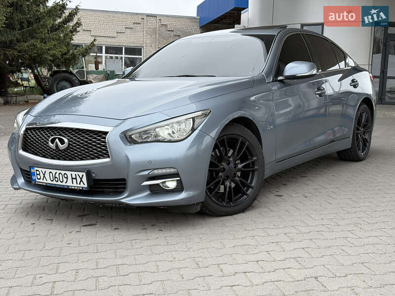 Infiniti Q50 (2014)