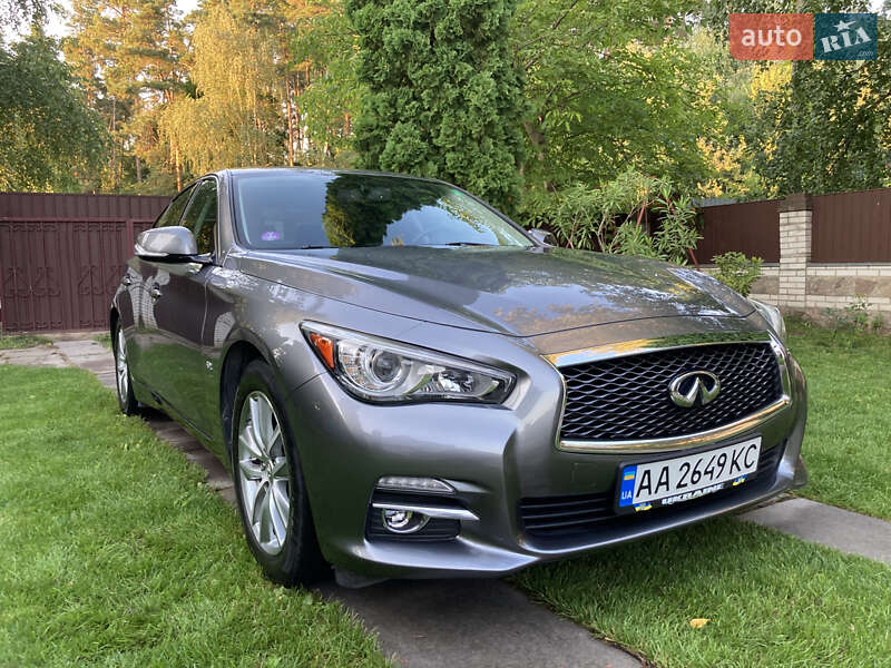Infiniti Q50 (2016)