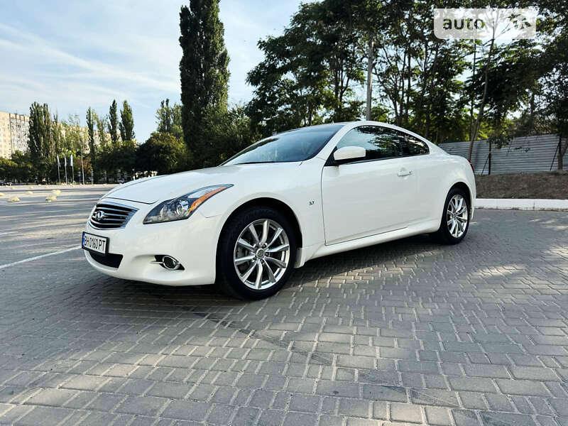 Infiniti Q60 (2014)