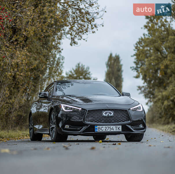 Infiniti Q60 (2016)