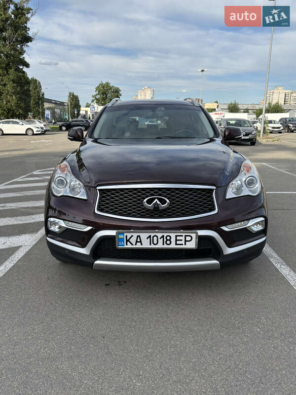 Infiniti Qx50 (2016)