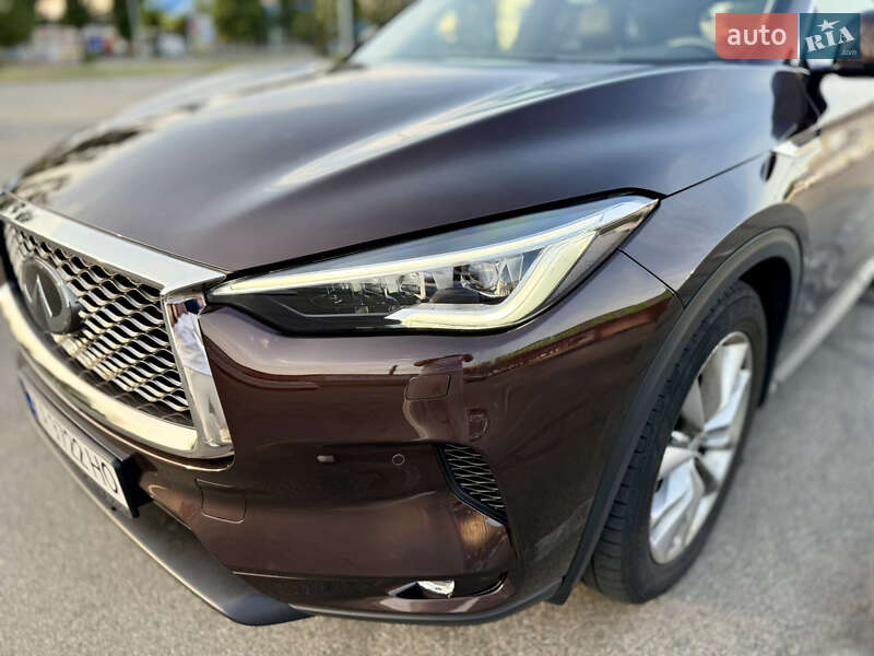 Infiniti Qx50 (2021)
