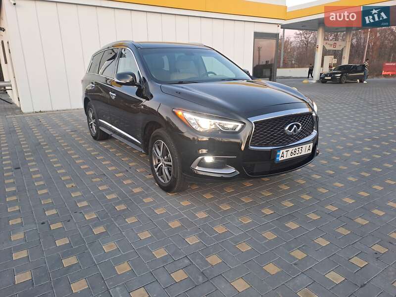 Infiniti Qx60 (2016)