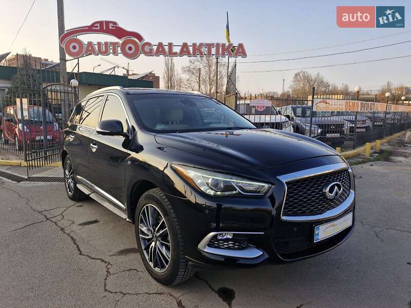 Infiniti Qx60 (2016)