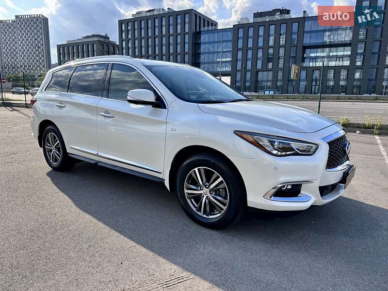 Infiniti Qx60 (2019)