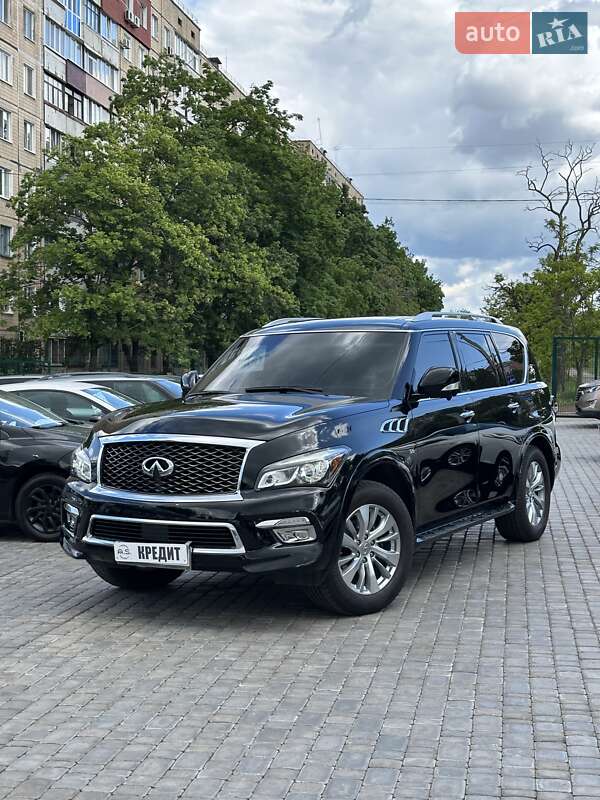Infiniti Qx80 (2016)