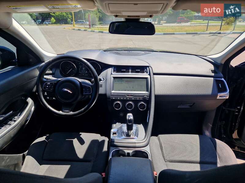 Jaguar E-pace (2018)